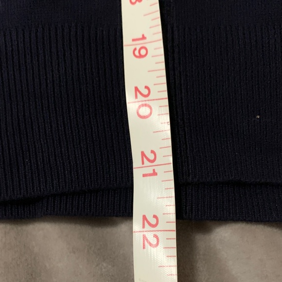 H&M Women's Dark Navy Crew Neck Sweater - Picture 4 of 6